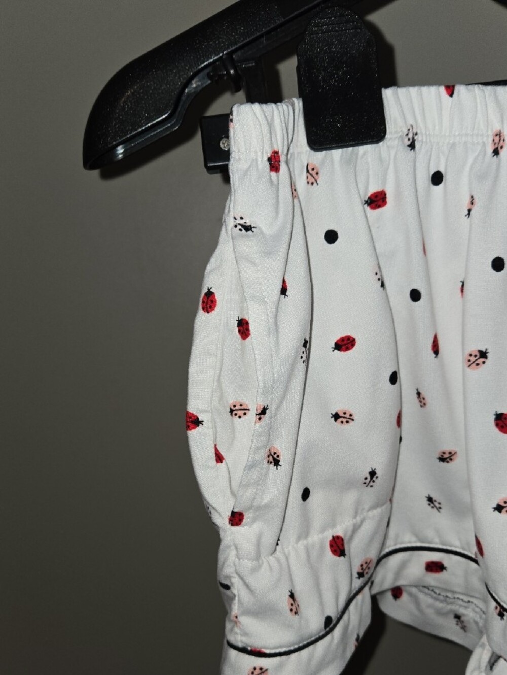 Kate Spade White Short Sleeve Button Pajama Set with Ladybug Dot Print - Picture 7 of 8